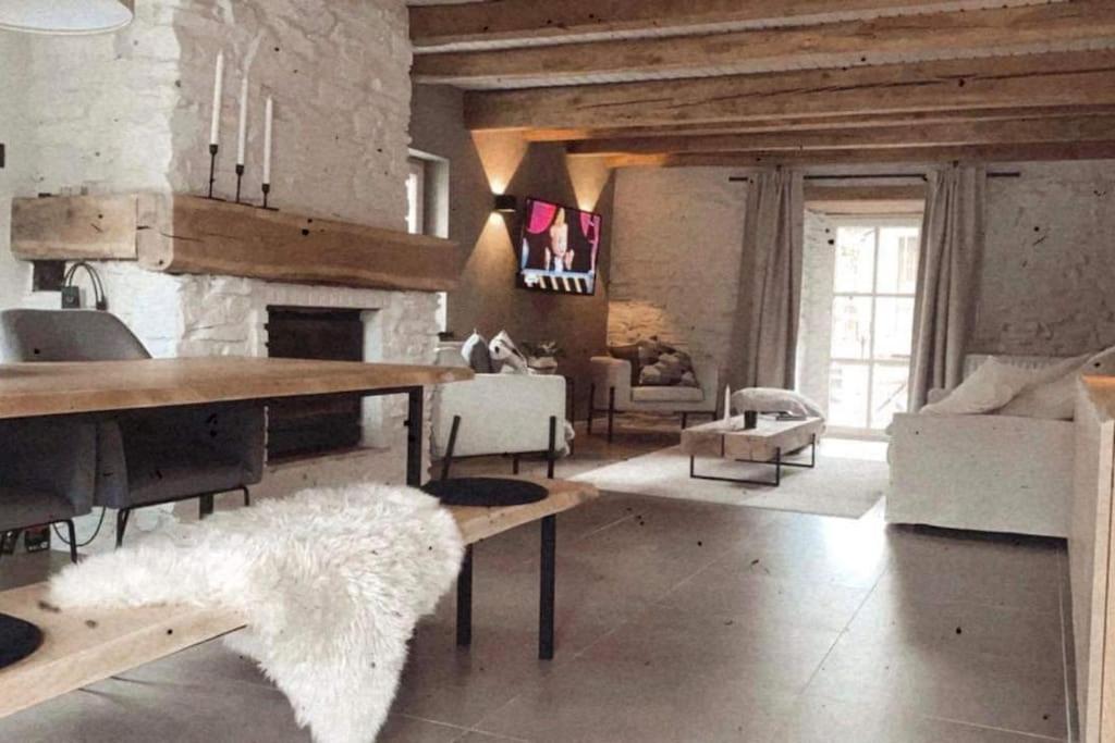 Charmante Maison De Vacances Vaux-sur-Sure Exteriér fotografie